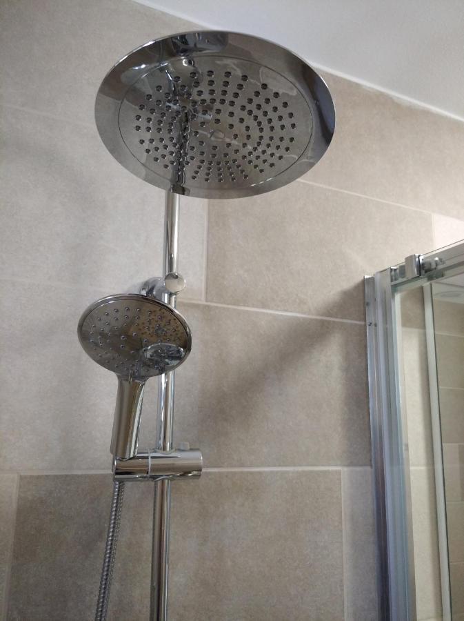 דירות Orşova Apartament Cristian מראה חיצוני תמונה