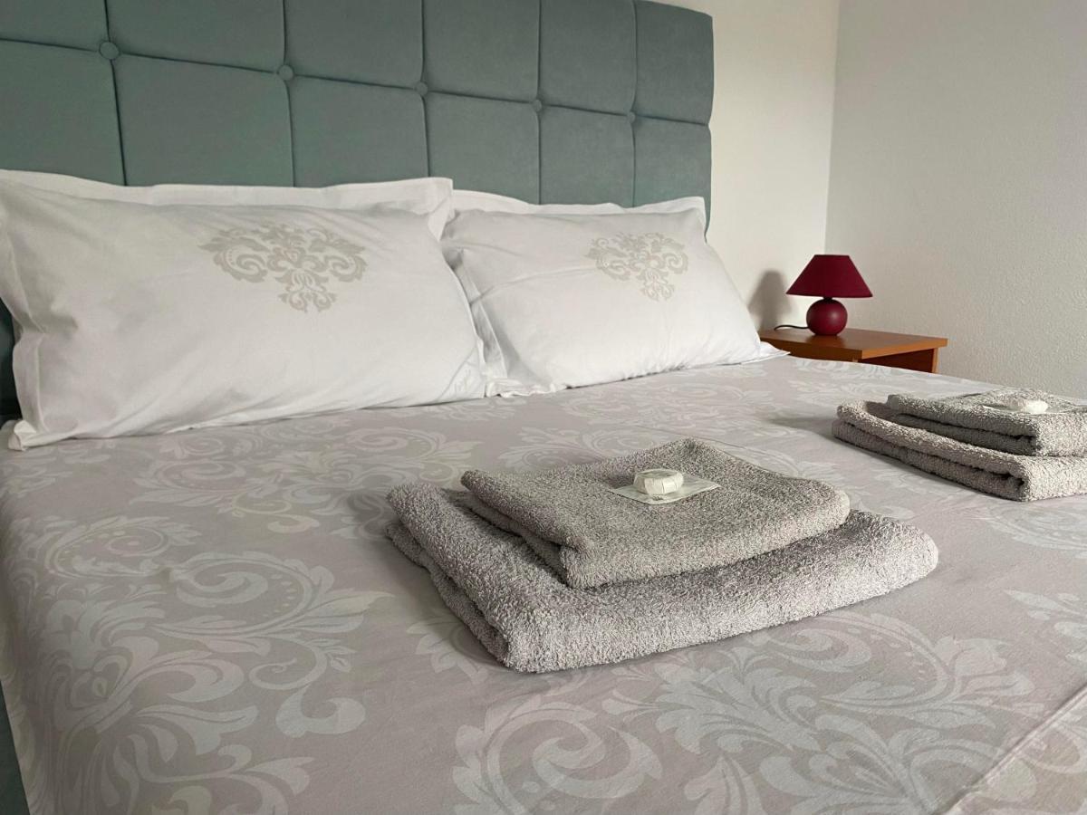 דירות Orşova Apartament Cristian מראה חיצוני תמונה
